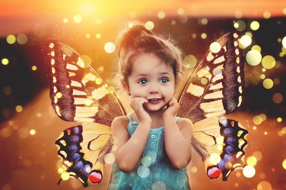Photo manipulation with Adobe PhotoShop and its impact on society